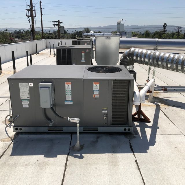 Commercial rooftop units and duct runs